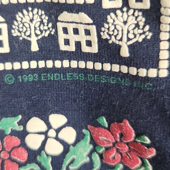 Vintage Cottage Core Shirt Large Hearts Flowers Needlework 90's Jerzees USA Made - Picture 9 of 10